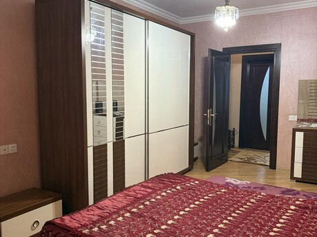 м. Халглар Достлугу