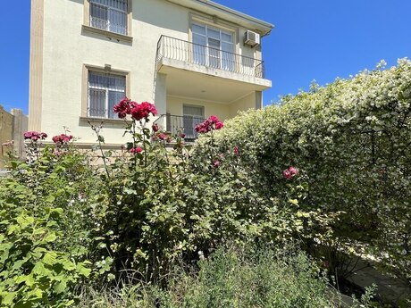 Elan №6192915 - Bakı, Novxanı q., 3 otaqlı, 200 m²