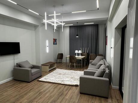 Elan №6192994 - Bakı, Ağ şəhər q., 3 otaqlı, 150 m², 4/7 mərtəbə