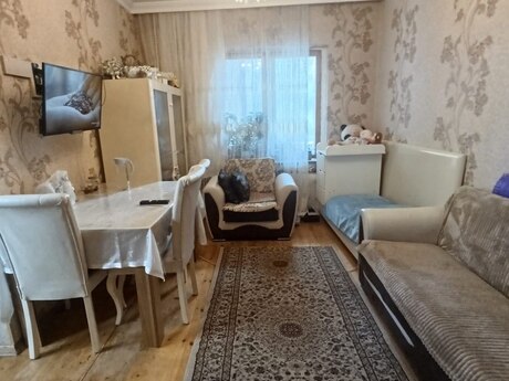 3-room apartment, 80 m², Azadlıq Prospekti: 230 000 ₼ 2