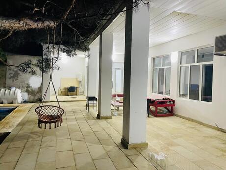 7 otaqlı həyət evi/bağ evi - Bilgəh q. - 500 m²