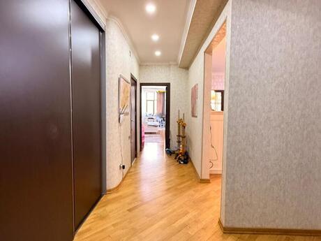 4 otaqlı mənzil, 165 m², Səbail: 555 000 ₼ 3