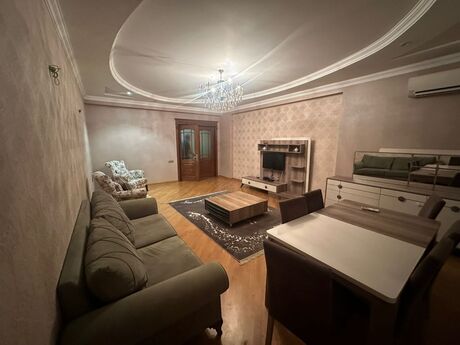 Elan №6193183 - Bakı, Bakmil m., 4 otaqlı, 181 m², 4/14 mərtəbə