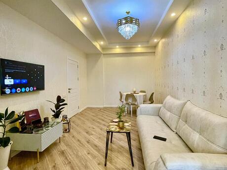 2-room apartment for rent, 75 m², Badamdar: 1 000 ₼/mo 3