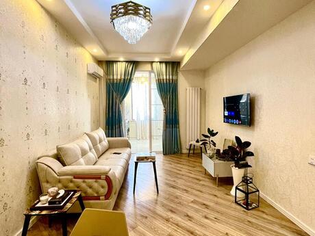2-room apartment for rent, 75 m², Badamdar: 1 000 ₼/mo 2