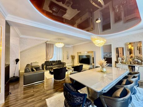 Объявление №6193406 - Баку, пос. Бакиханова, 4-комн., 420 м²