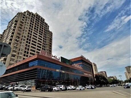 Elan №6193573 - Bakı, İnşaatçılar m., 2 otaqlı, 100 m², 13/18 mərtəbə
