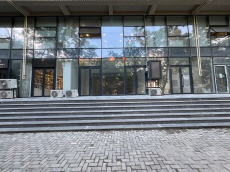 Elan №6193711 - Bakı, 28 May m., 80 m²