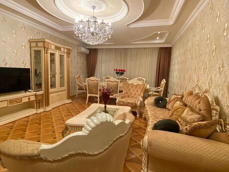 4 otaqlı mənzil, 192 m², 28 May: 500 000 ₼ 2