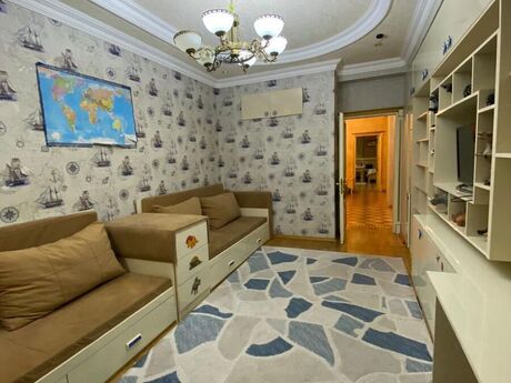 4 otaqlı mənzil, 192 m², 28 May: 500 000 ₼ 5