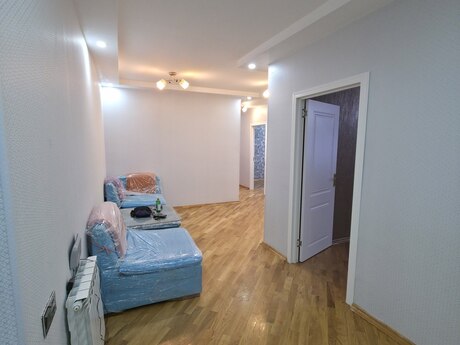 3 otaqlı mənzil, 115 m², Bakıxanov: 195 000 ₼ 3