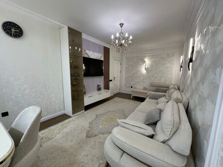 Elan №6193853 - Bakı, Neftçilər m., 4 otaqlı, 100 m², 3/5 mərtəbə