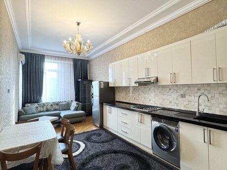 Elan №6194029 - Bakı, 8 Noyabr m., 2 otaqlı, 65 m², 15/18 mərtəbə