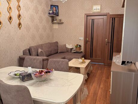Elan №6194147 - Bakı, Memar Əcəmi m., 3 otaqlı, 70 m², 5/5 mərtəbə