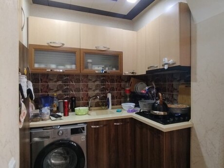 Elan №6194217 - Bakı, Böyükşor q., 3 otaqlı, 64 m², 3/9 mərtəbə