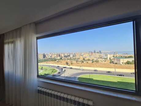 Elan №6194300 - Bakı, İçəri Şəhər m., 3 otaqlı, 75 m², 6/9 mərtəbə