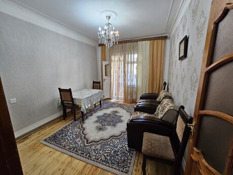 Elan №6194303 - Bakı, Nəsimi m., 3 otaqlı, 60 m², 4/9 mərtəbə