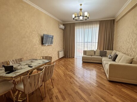 м. Кара Караев
