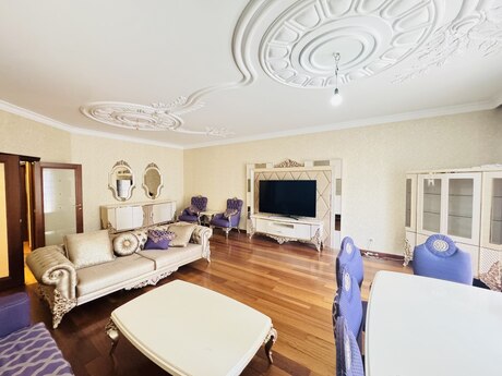 4 otaqlı mənzil, 250 m², 28 May: 820 000 ₼ 4