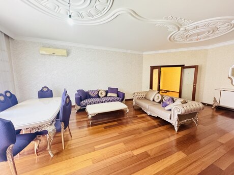 4 otaqlı mənzil, 250 m², 28 May: 820 000 ₼ 5