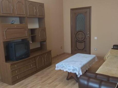 Elan №6194613 - Bakı, İnşaatçılar m., 3 otaqlı, 80 m², 8/17 mərtəbə