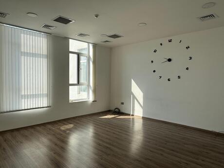 2 otaqlı ofis - Nərimanov r. - 55 m²