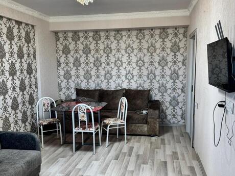 Объявление №6194654 - Баку, пос. Бакиханова, 2-комн., 70 м², 7/20 этаж