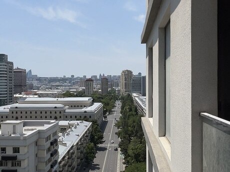 3 otaqlı mənzil, 133 m², 28 May: 598 500 ₼ 4