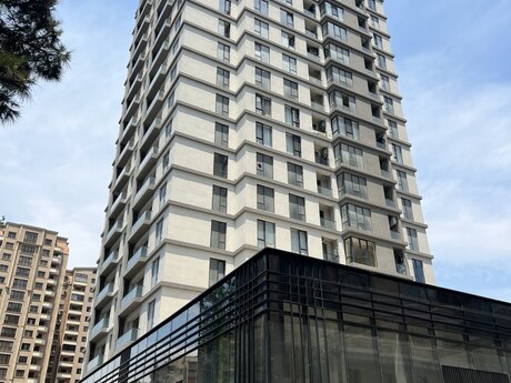 4 otaqlı mənzil, 209 m², 28 May: 940 500 ₼ 3