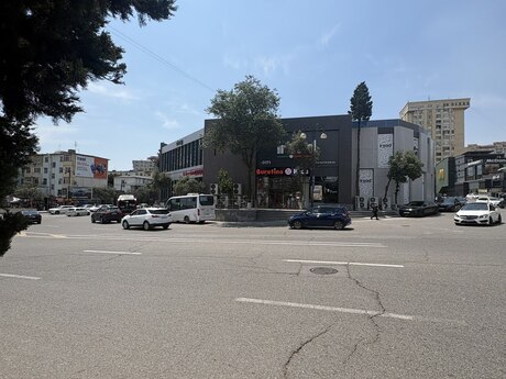 3-room apartment, 70 m², Memar Əcəmi: 175 000 ₼ 3