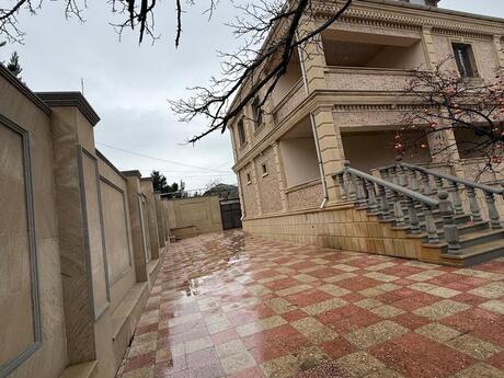 4 otaqlı həyət evi, 300 m², Görədil: 270 000 ₼ 3