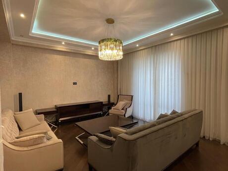 3 otaqlı mənzil, 150 m², Ağ şəhər: 650 000 ₼ 2