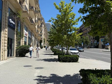 Obyekt - Ağ şəhər q. - 80 m²