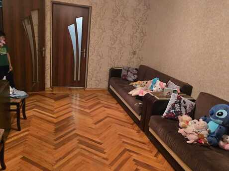 Elan №6194787 - Bakı, İnşaatçılar m., 2 otaqlı, 40 m², 2/5 mərtəbə