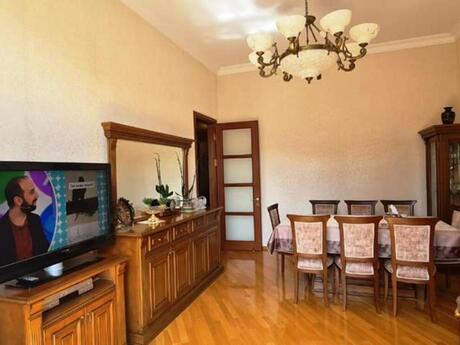 3 otaqlı mənzil, 100 m², İçəri Şəhər: 530 000 ₼ 2