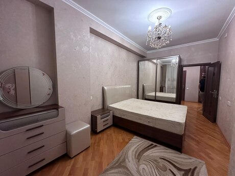 Elan №6195174 - Bakı, İnşaatçılar m., 2 otaqlı, 84 m², 16/17 mərtəbə