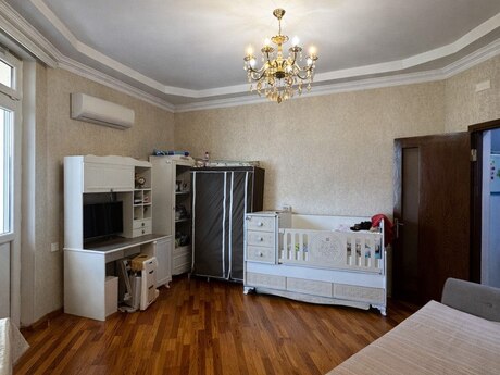 Объявление №6195248 - Баку, м. Элмляр Академиясы, 2-комн., 45 м², 5/5 этаж