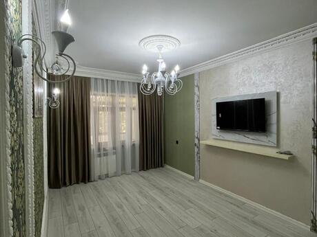 3 otaqlı köhnə tikili - Xətai r. - 100 m²