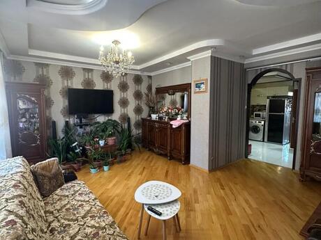 3 otaqlı mənzil, 107 m², İnşaatçılar: 235 000 ₼ 4