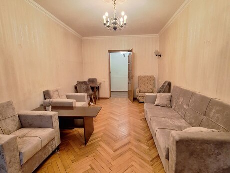 3 otaqlı köhnə tikili - İçəri Şəhər m. - 120 m²