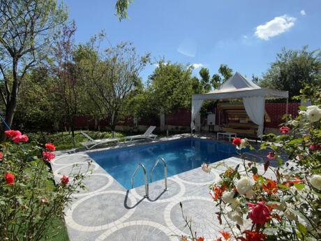 4 otaqlı həyət evi/bağ evi - Qəbələ - 150 m²