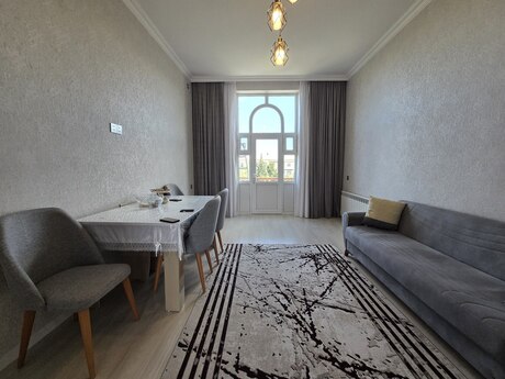 Elan №6195494 - Sumqayıt, Sumqayıt, 2 otaqlı, 60 m², 4/4 mərtəbə