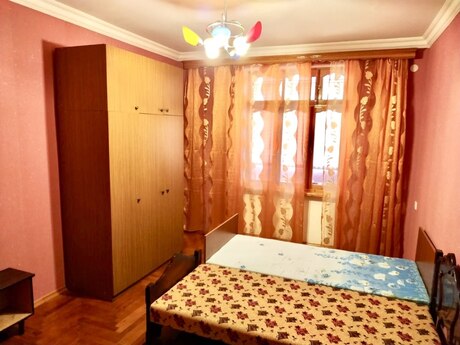 3 otaqlı köhnə tikili - Nəriman Nərimanov m. - 70 m²