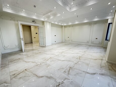 5 otaqlı yeni tikili - Ağ şəhər q. - 200 m²