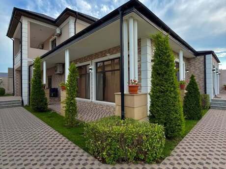 7 otaqlı həyət evi/bağ evi - Mərdəkan q. - 350 m²
