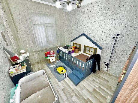 3 otaqlı köhnə tikili - Qara Qarayev m. - 90 m²