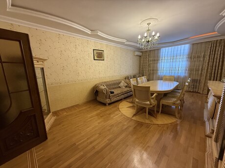 3 otaqlı mənzil, 136 m², Xalqlar Dostluğu: 320 000 ₼ 3