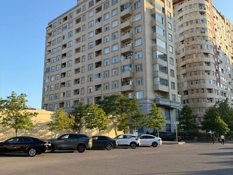 Elan №6196318 - Bakı, Şah İsmayıl Xətai m., 3 otaqlı, 100 m², 8/12 mərtəbə