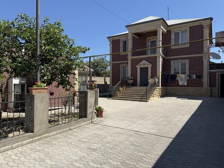 Elan №6196325 - Bakı, 8-ci kilometr q., 4 otaqlı, 250 m²