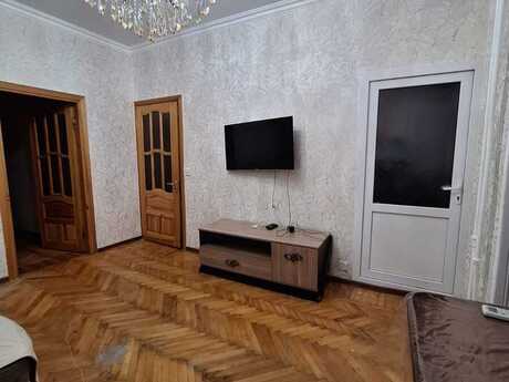 Объявление №6196361 - Баку, м. Мемар Аджеми, 2-комн., 60 м², 1/5 этаж